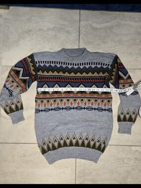 Bolivian Alpaca Wool  Patterned Crewneck Sweater